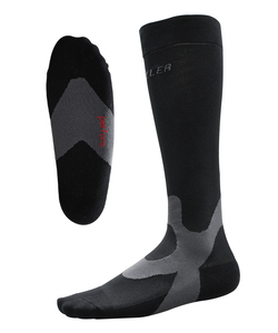MUELLER® GRADUATED COMPRESSION SOCKS PERFORMANCE BLACK SM